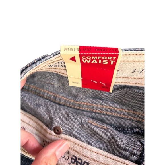 Lee Womens Just Below The Waist Capri Pants 20W Mid Comfort Waist Cropped Jeans - Picture 7 of 7